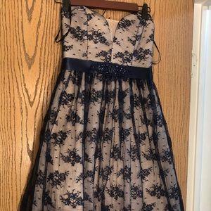 Strapless formal dress